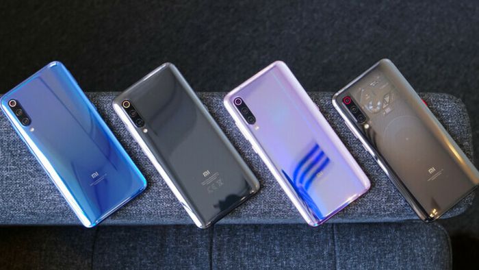 Xiaomi e B2W fecham parceria para a venda de smartphones da marca em seus sites