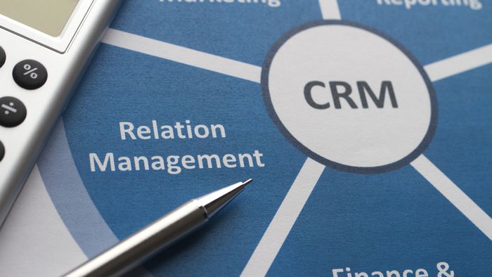 Tecnologias de CRM ganham cada vez mais espaço em processos de vendas B2B