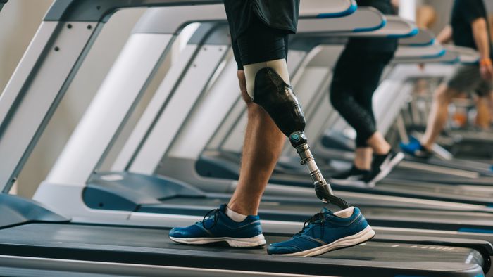Cientistas desenvolvem prótese mecânica de perna com 