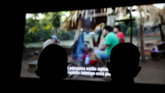 Ancine determina prazo para adaptação total de cinemas para cegos e surdos