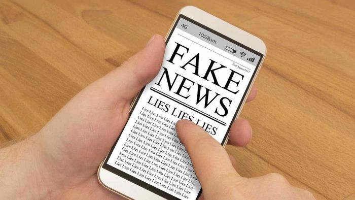 Comissão do Senado aprova projeto que permite ação pública contra fake news