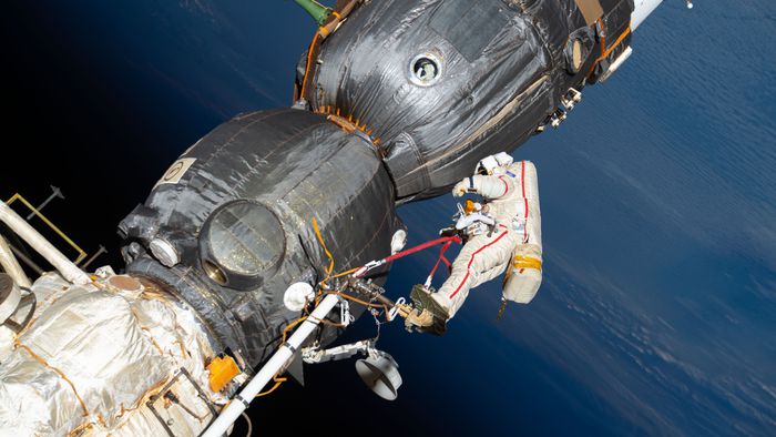 Rússia está customizando nave Soyuz para levar turista à ISS