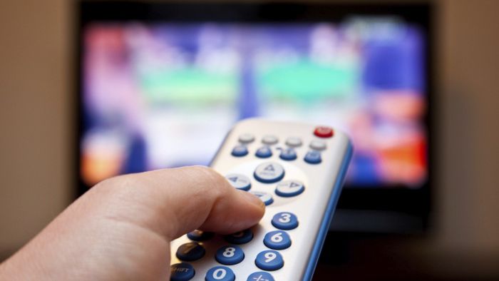 CCJ aprova proibição de aviso de cobrança na programação das TVs por assinatura