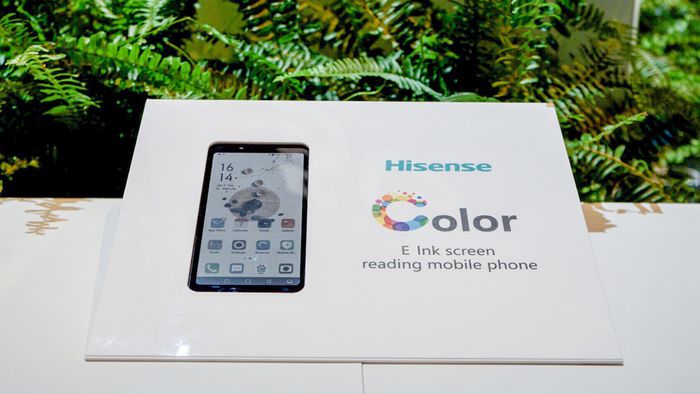 Primeiro smartphone com tela e-ink colorida será lançado ainda neste mês