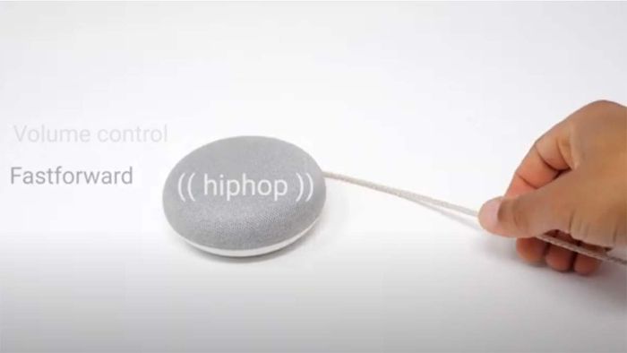 Google exibe tecnologia que controla músicas usando o cordão do fone de ouvido – [Blog GigaOutlet]